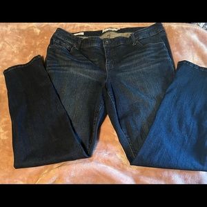 Torrid boyfriend jeans size 18